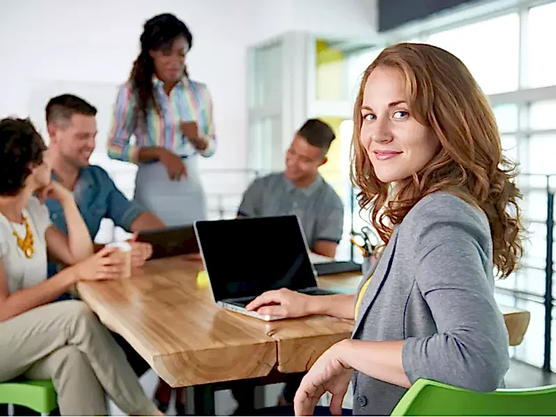 Kadın Girişimciler İçin Bayilik Almanın Avantajları Nelerdir?